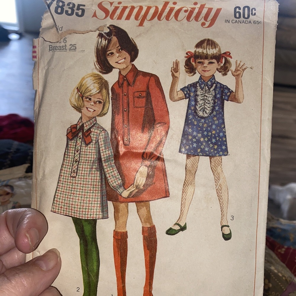 Simplicity 7835 Vintage 1968 Girls Shirt Dress Sewing Pattern Cut Size 6